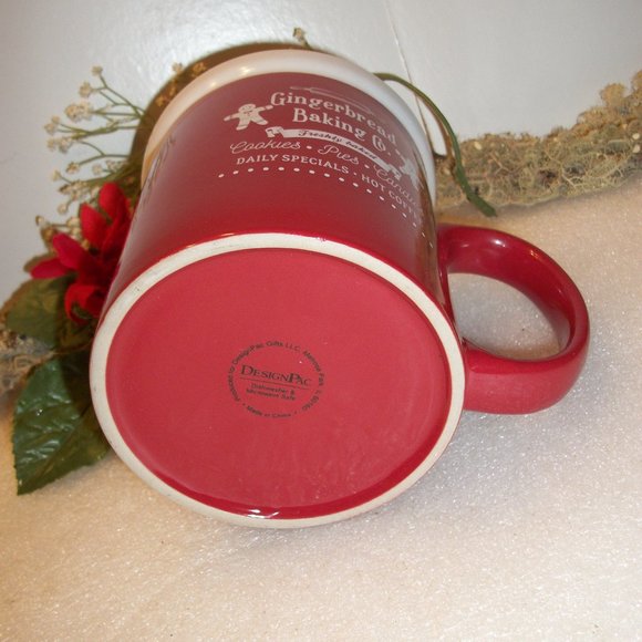 Gingerbread Baking Co. Oversize Red / White Mug 20 oz DesignPac Perfect NWOT - Picture 6 of 9